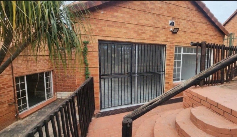 3 Bedroom Property for Sale in Elandsrand North West
